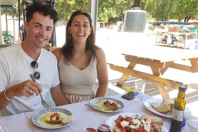 Kefalonia: Private Olive Oil, Honey & Wine Tasting Experience