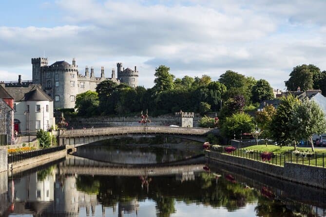 Best Waterford Crystal & Kilkenny Day Trip from Dublin