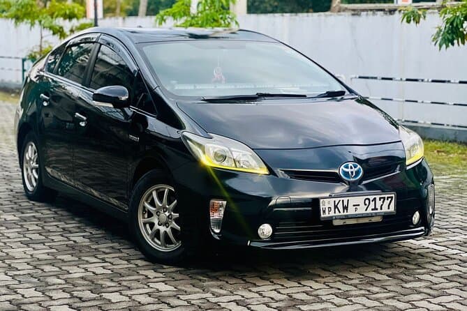 Reliable Private Transfers: Batticaloa to Colombo Airport
