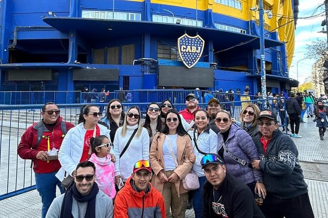 Tour Stadiums Argentine Football in Buenos Aires with Football Guide