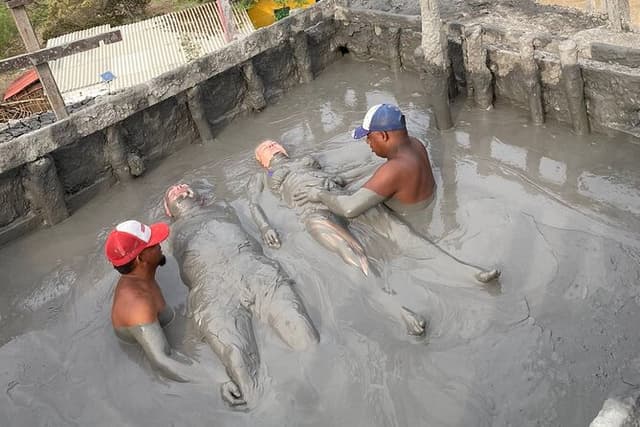 Cartagena Mud Volcano Tour — VIP Exclusive Crowd-Free Access!