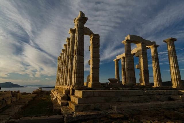 Cape Sounio and Temple Poseidon Tour with Swimming
