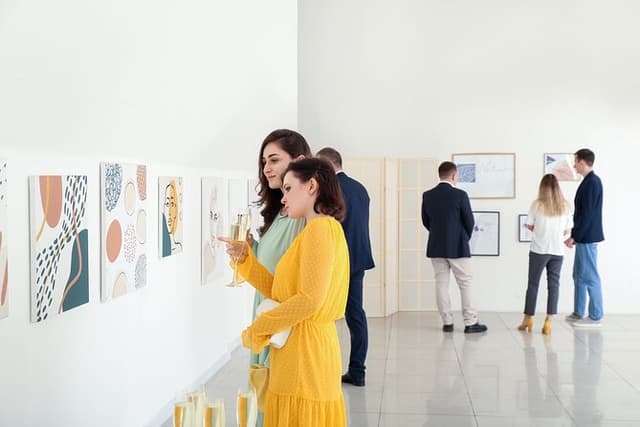 Skip-the-line Kunsthaus Zurich Museum Private Tour & Tickets