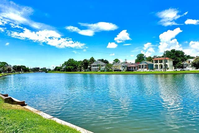 New Orleans Driving Tour with Bayou St. John, City Park, Treme