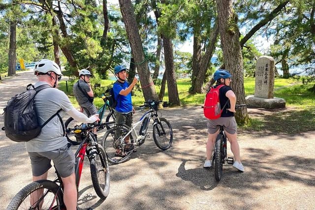 Amanohashidate Sand bar & culture e-bike tour