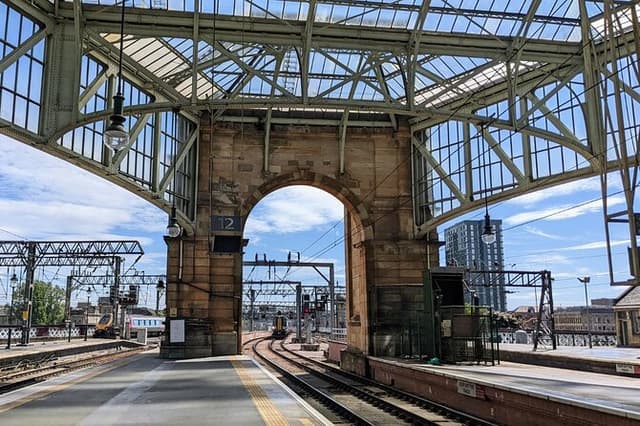 Architectural Glasgow: Private Tour with a Local Expert