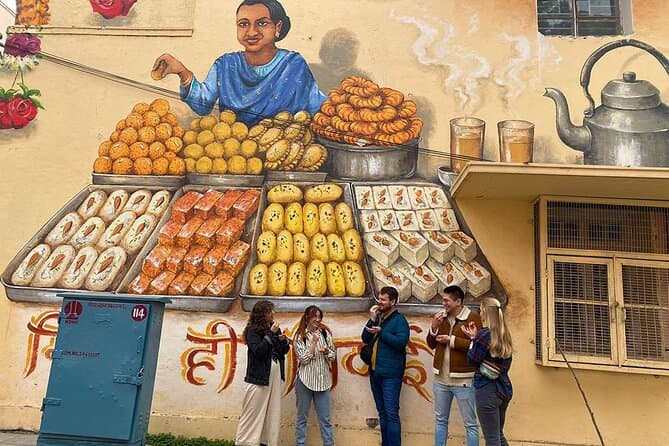 New Delhi Street Art Walking Tours