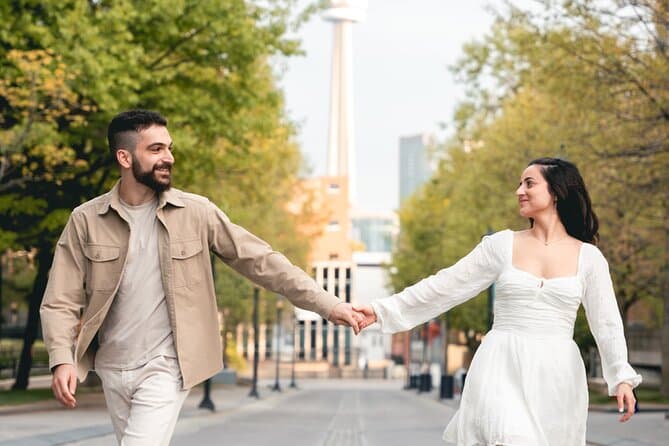 Professional Photography Tours: Capture Toronto's Best