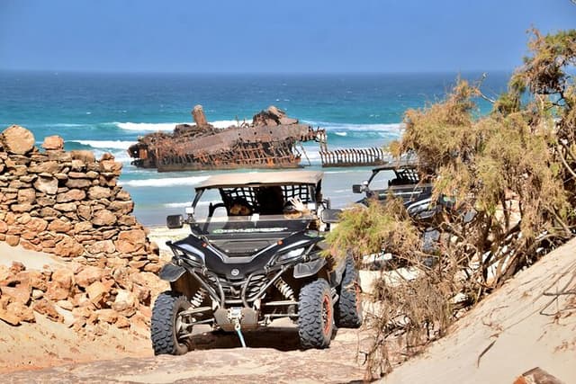 Boa Vista Buggy Tour: Shipwreck & Viana Desert (2-Hour)