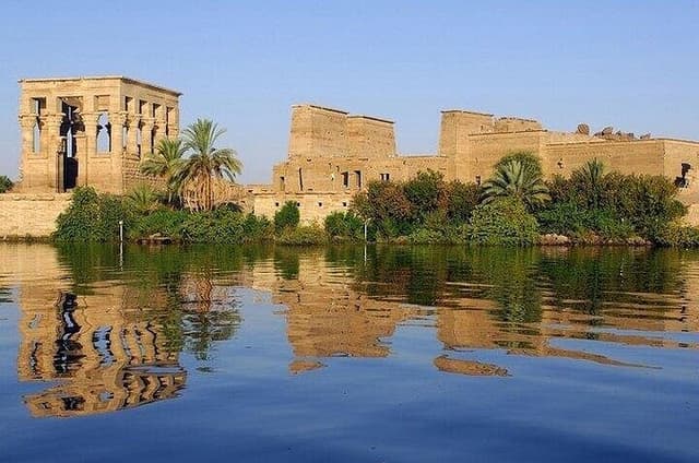 Aswan Private Tour: Philae Temple, High Dam & Obelisk