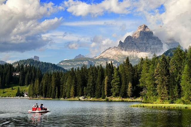 Dolomites Day Trip from Venice & Treviso: Top & Hidden Gems