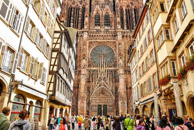 Strasbourg Walking Tour with Audioguide on Your Smartphone