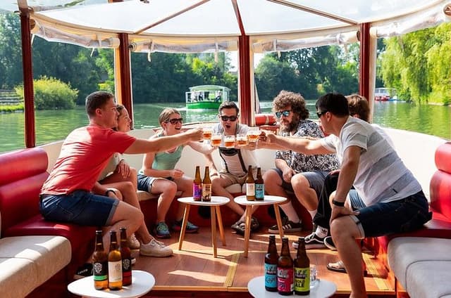 BEER WAY Ljubljana Boat and Beer Tasting