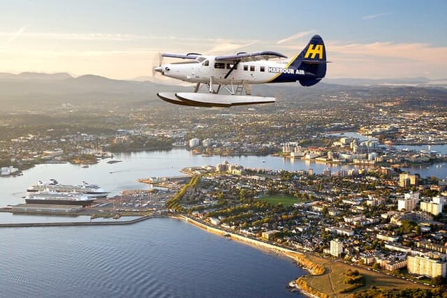 Victoria to Vancouver Seaplane Day Trip + Suspension Bridge Tour