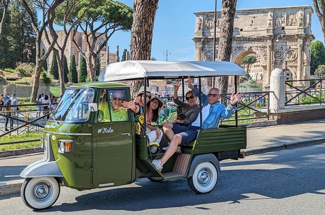 Private Tour Piaggio Ape Car Appia Antica & Food Tour