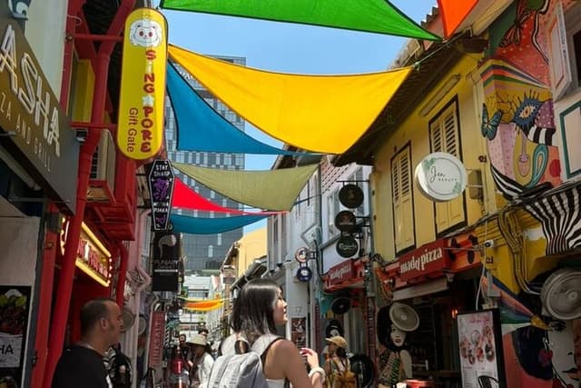 Private Customized Singapore Walking Tour