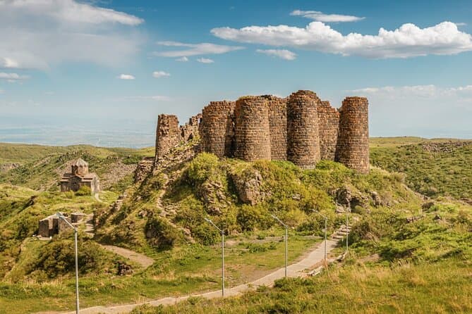 Explore Ancient History: Amberd Fortress Tour from Yerevan