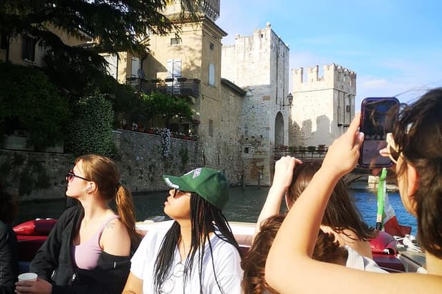 Sirmione away from the Crowds Boat Cruise Guided Walk and a Drink