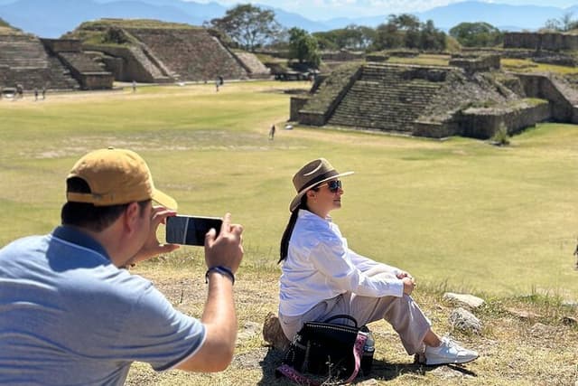 Oaxaca Conmigo Private Tours