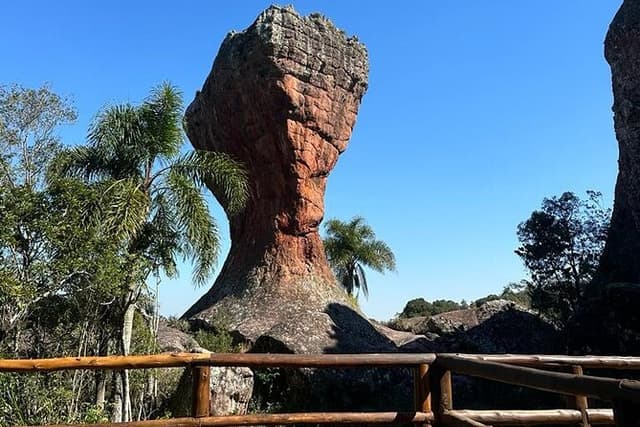 Tour to the State Park of Vila Velha