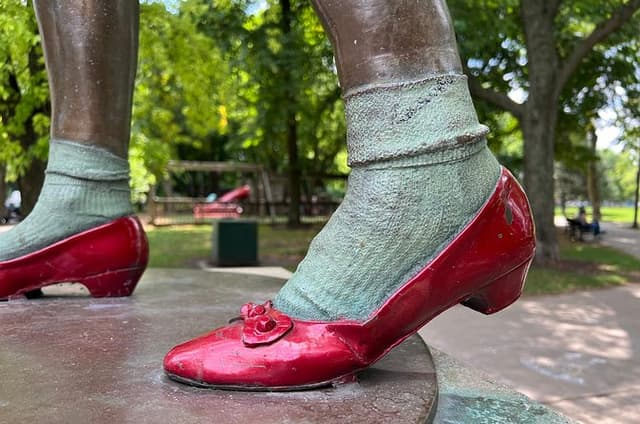 Wizard of Oz Movie Tour in Chicago