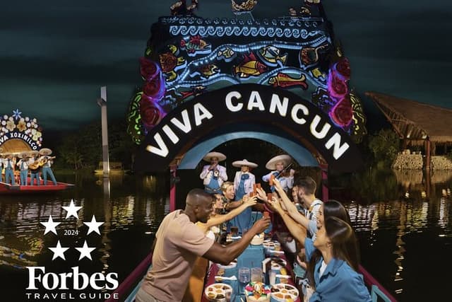 Xoximilco: Boat Fiesta Tour, Tasting, Tequila Bar and Transport