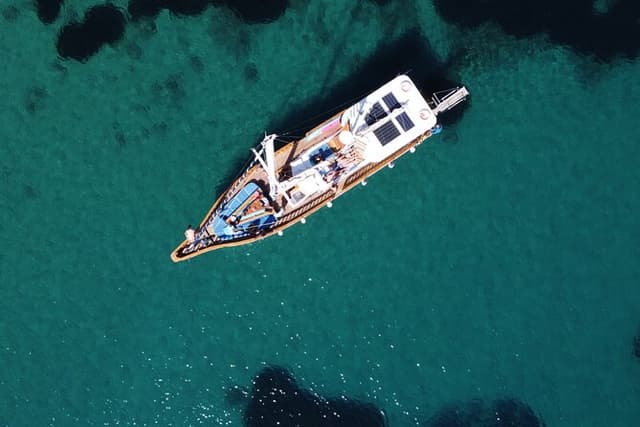 All-Inclusive Semi-Private Sailing Cruise