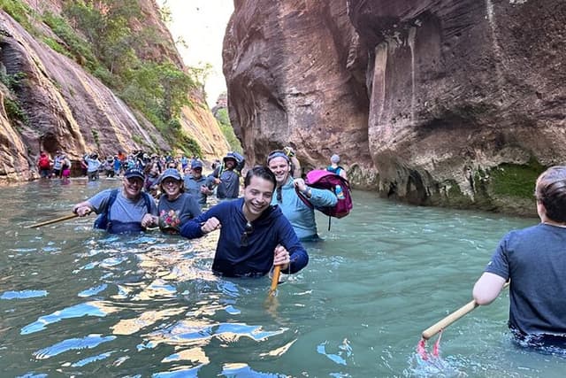 Zion National Park Famous Narrows Tour