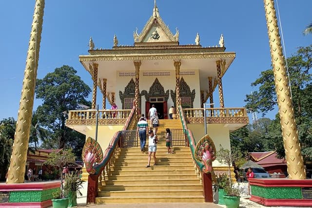 Private Sihanoukville Tour from Pier