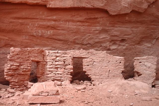 3.5-Hour Mystery Valley's 4×4 Tour
