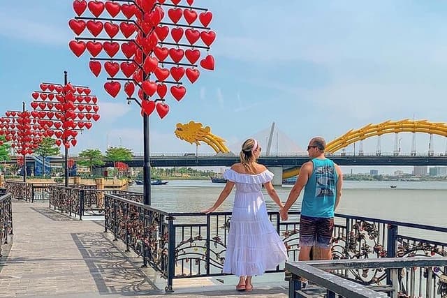 [Free E-sim] Old School Vietnam Cafe Trip in Da Nang
