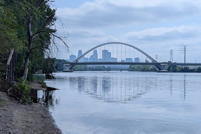 Minneapolis Past and Present Walking Tour