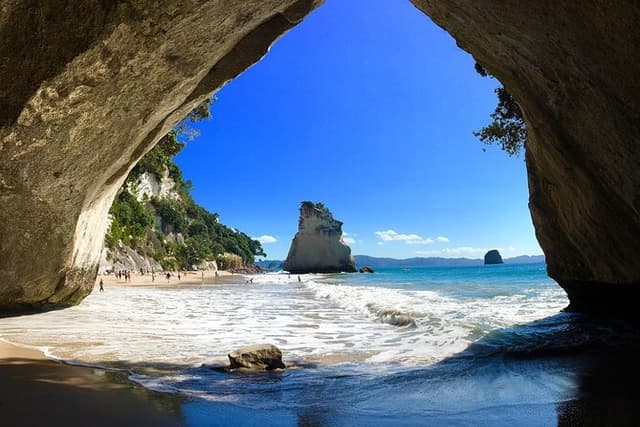 Cathedral Cove & Coromandel, Small-Group Tour with Lunch