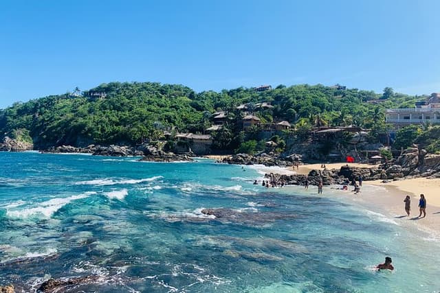 Golden Tour: Estacahuite Beach, Zipolite, Mazunte and Punta Cometa