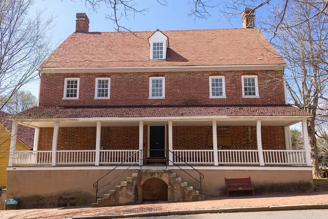 Old Salem's Ghost Self Guided Outside Walking Tour