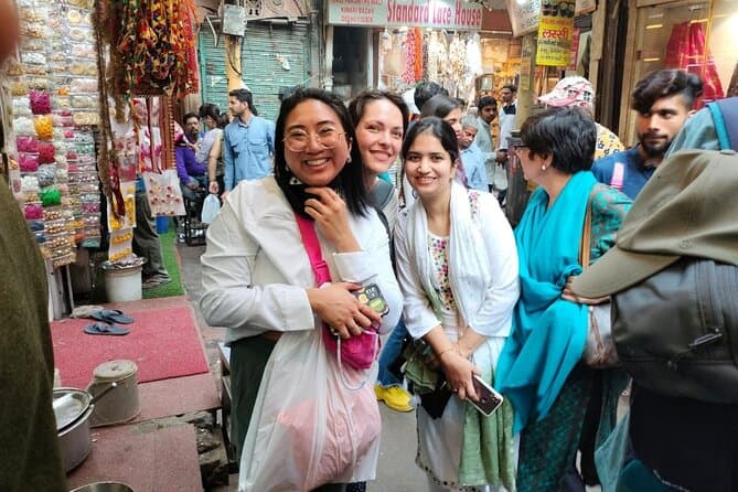 Top-Rated Delhi Market & Shopping Tours
