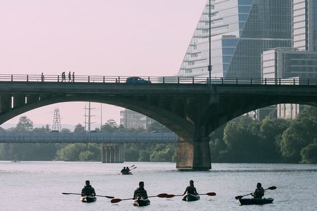 Guided Downtown Skyline Kayak Tour in Austin