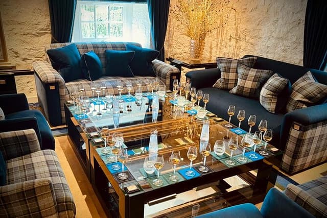 Edinburgh: The Ultimate Whisky Adventure - Private Day Tour
