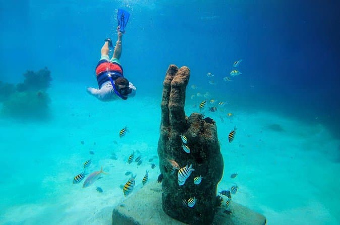Top-Rated Catamaran Cruises to Isla Mujeres