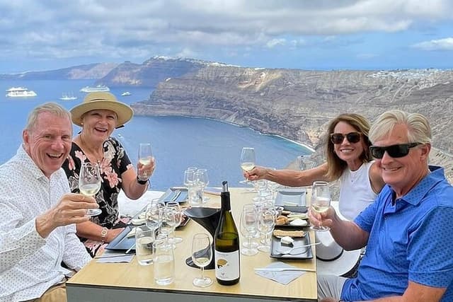 Santorini Wine Abundance : 4 Wineries & Greek Lunch