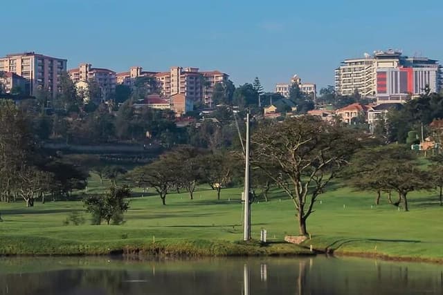 Kigali City Tour with Local Expert & Local Food