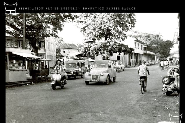 Papeete cultural and historic walking tour at night