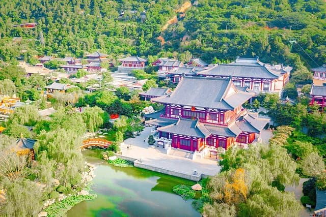 Huaqing Palace Adult Ticket[Direct Subway Access]