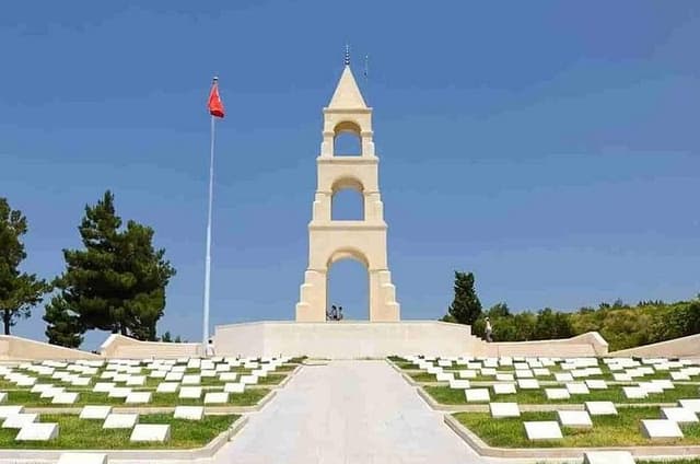 Small-Group Gallipoli Day Trip from Istanbul with Lunch and Guide