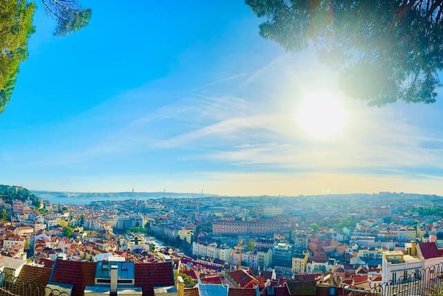 Private Tour DE Tuk Tuk Chiado and Bairro Alto in Lisbon