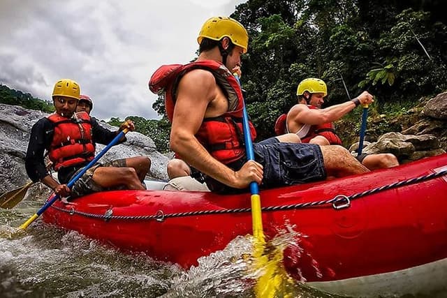 Incredible Rafting in Rio Cangrejal