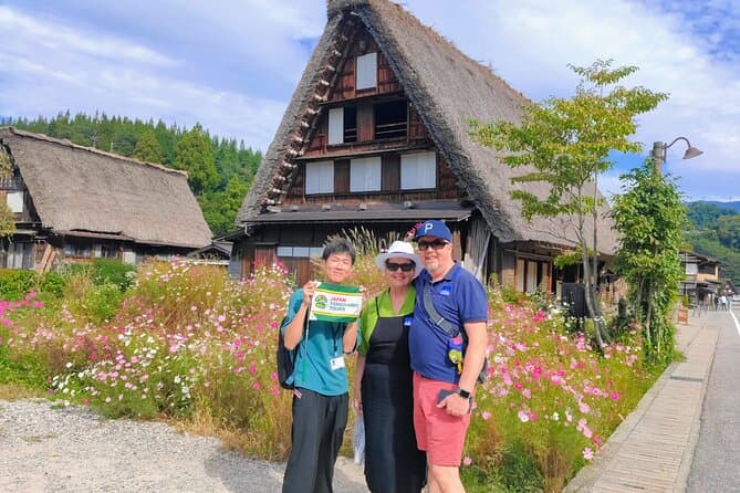 Best Shirakawago & Kanazawa Day Tour from Kanazawa