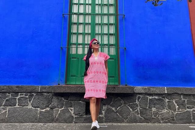 Xochimilco Tour & Frida Kahlo Museums