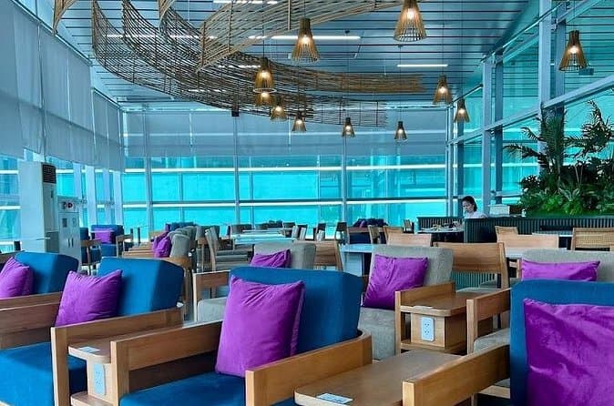 Premium Airport Lounge Experience