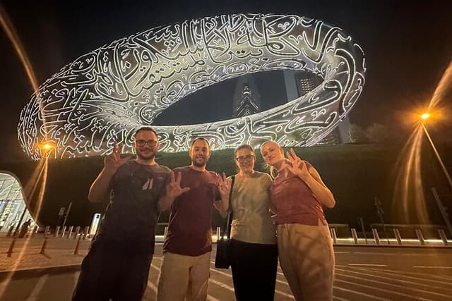 Dubai Night Stopover Layover & Transit Tour + Airport Transfers